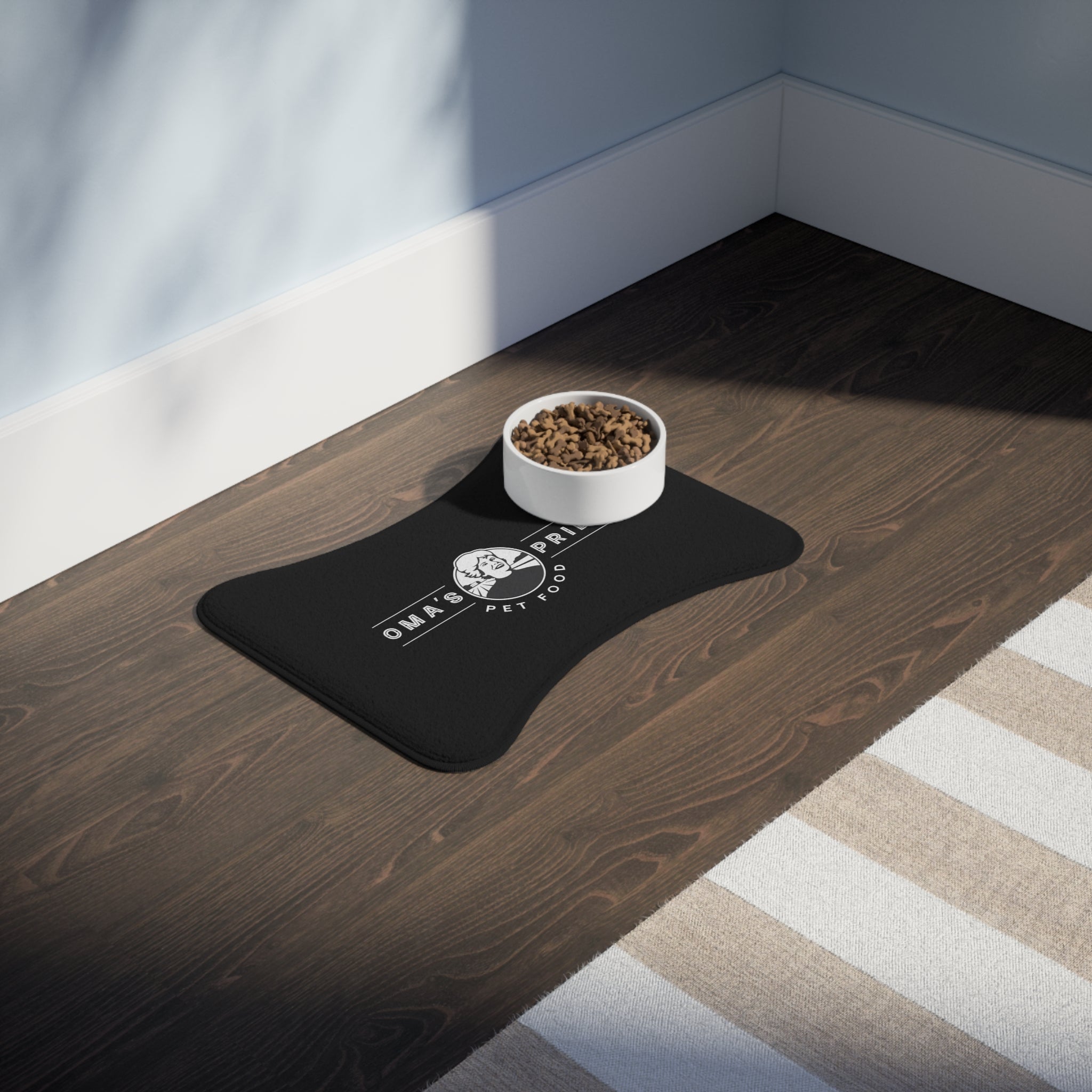 Oma's Pride Non-Slip Feeding Mat